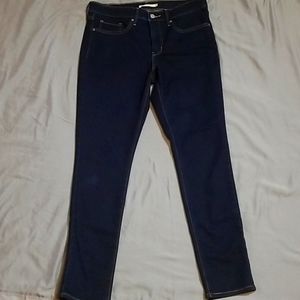 Womens Levi's 311